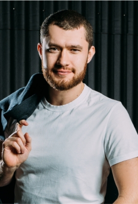 Файл:Denis Salyahutdinov.jpg